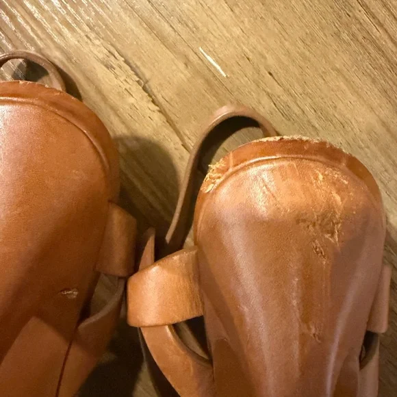 Saint Laurent Tribute platform sandal in brown leather size 39